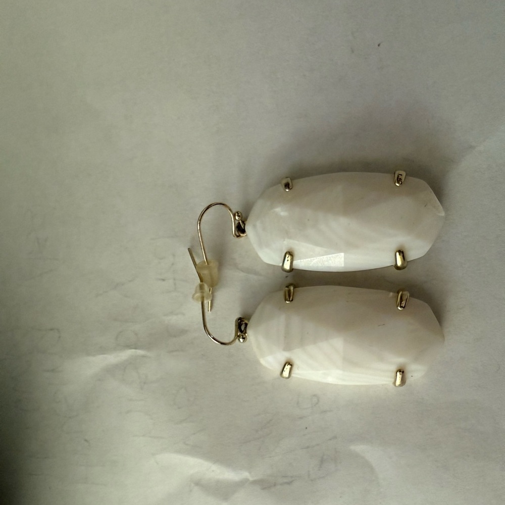 Kendra Scott Esme Elegant Mother of Pearl White Dangle Earrings